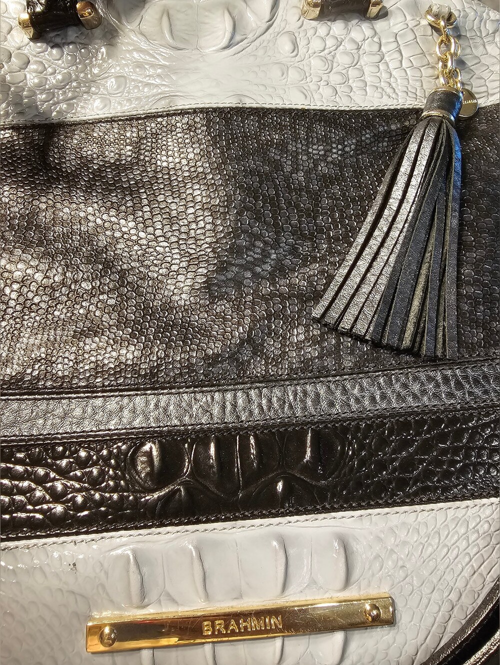 Rare Brahmin Large Duxbury Satchel | Luxe Mixed Texture Embossed Leather - Picture 10 of 11